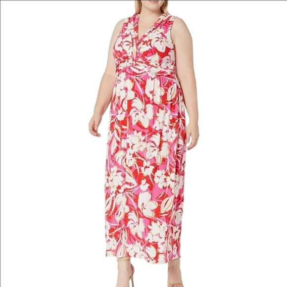 Vince Camuto Dresses & Skirts - Vince Camuto Stretch Jersey Pink Red White Floral Sleeveless V Neck Maxi Dress